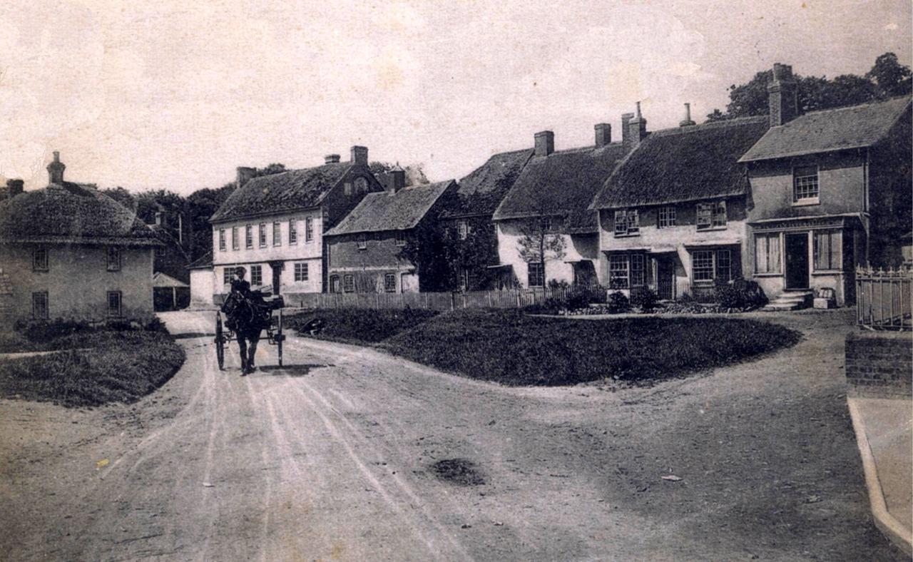 The Antelope At Upavon Hotel ภายนอก รูปภาพ